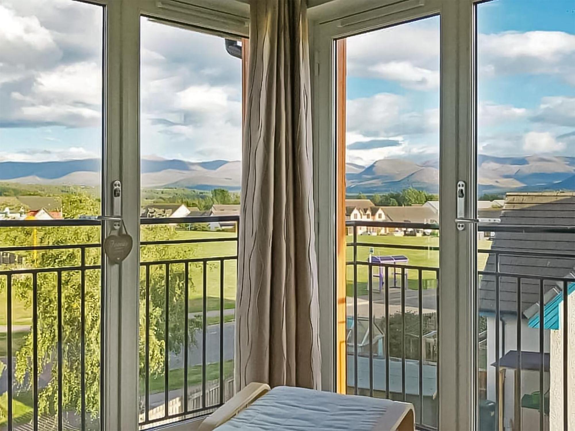 Vila The View At No10 Aviemore Exteriér fotografie